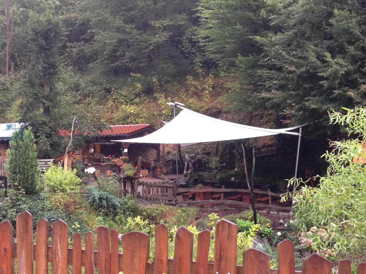 Sonnensegel Gartenbistro